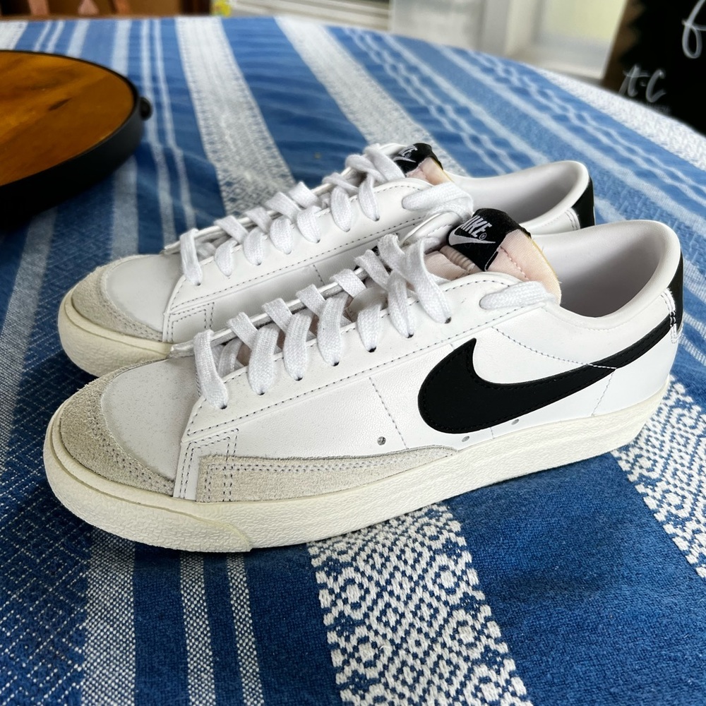 Nike Blazers Low